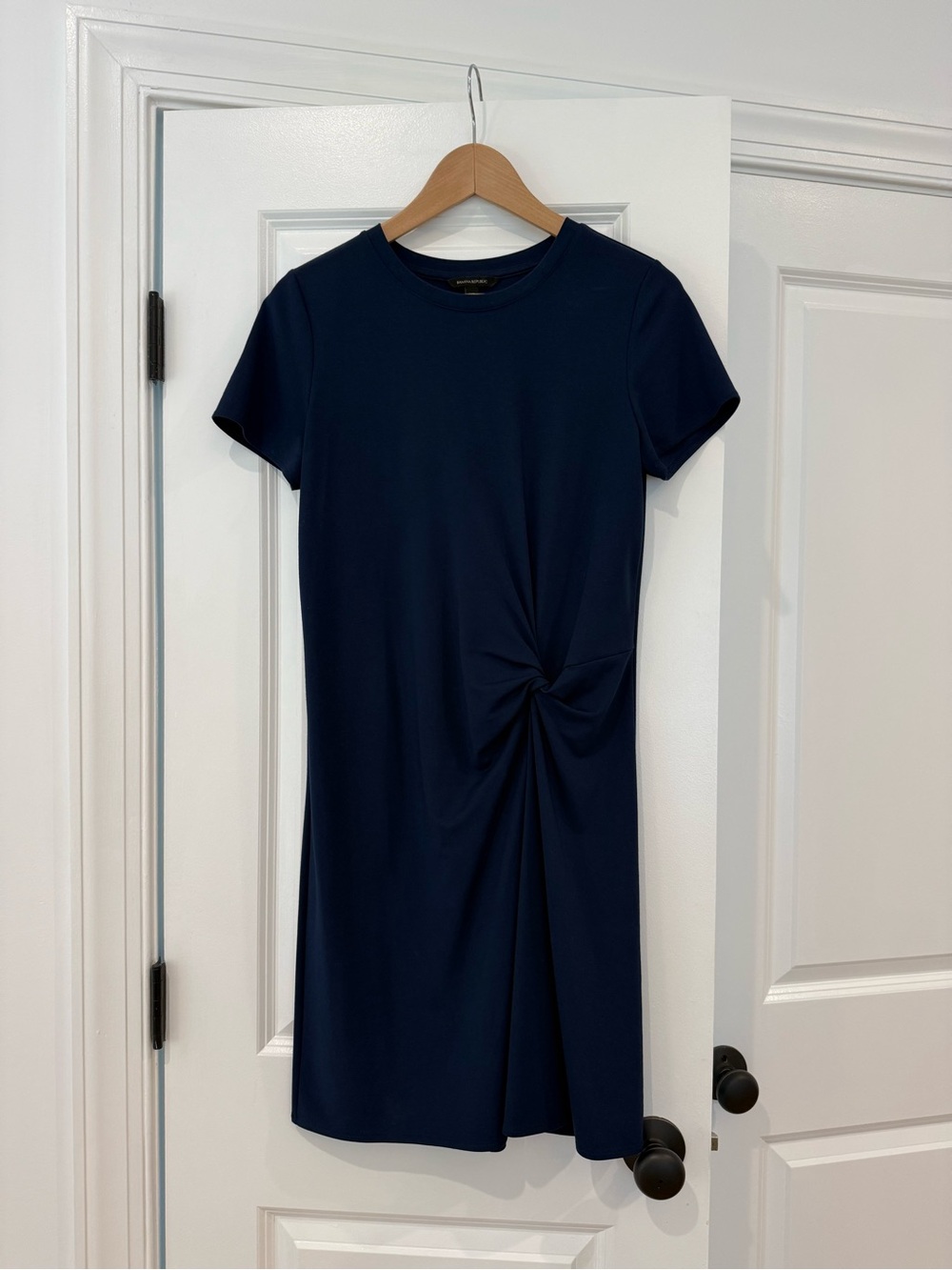 Banana Republic Classic Navy Knot-Front Women’s Dress